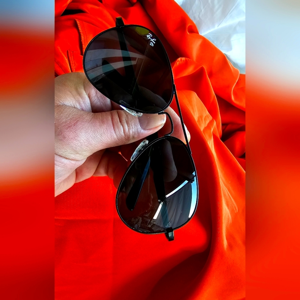 RARE VINTAGE RAY-BANS AVIATORS UNISEX
